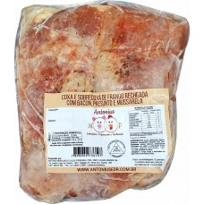 COXA E SOBRECOXA DE FRANGO RECHEADO ANTONIUS KG