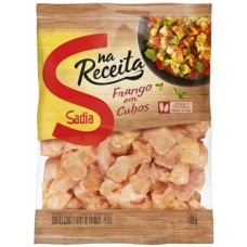 FILE DE PEITO FRANGO SADIA CUBOS COZIDO 400 GR